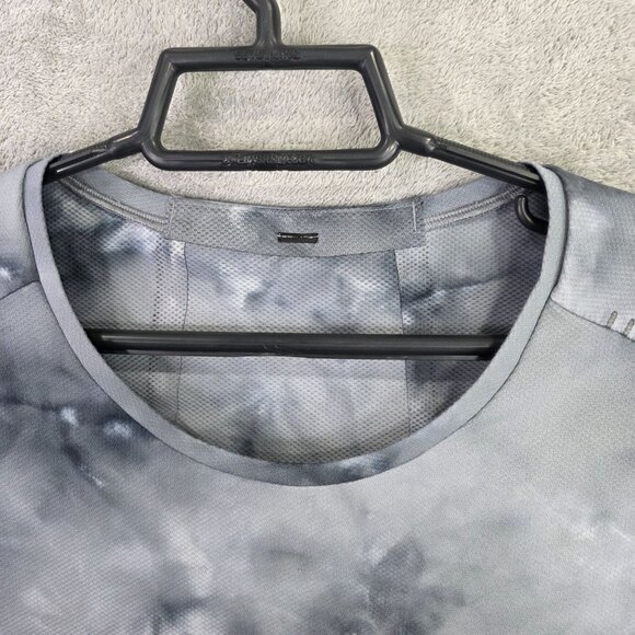 Mens Lululemon Gray Tie-Dye Performance Shirt Short Sleeve Crew Neck Size L - Picture 2 of 7
